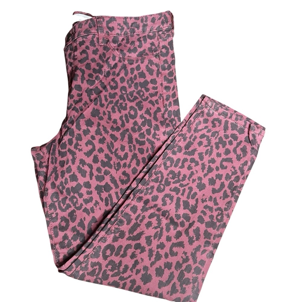 NWT Social Standard Sanctuary Leopard Skinny Jeans